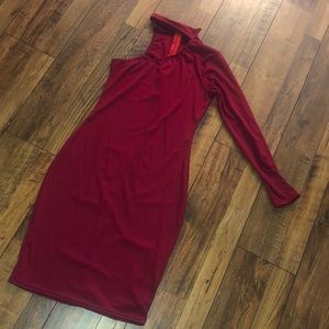 Evening dress burgundy